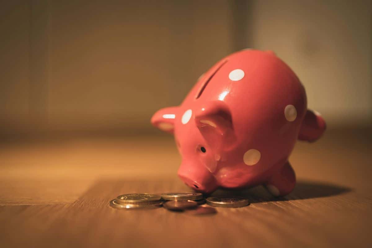 Expat banking in Europe: open fast, pay less, get paid on time