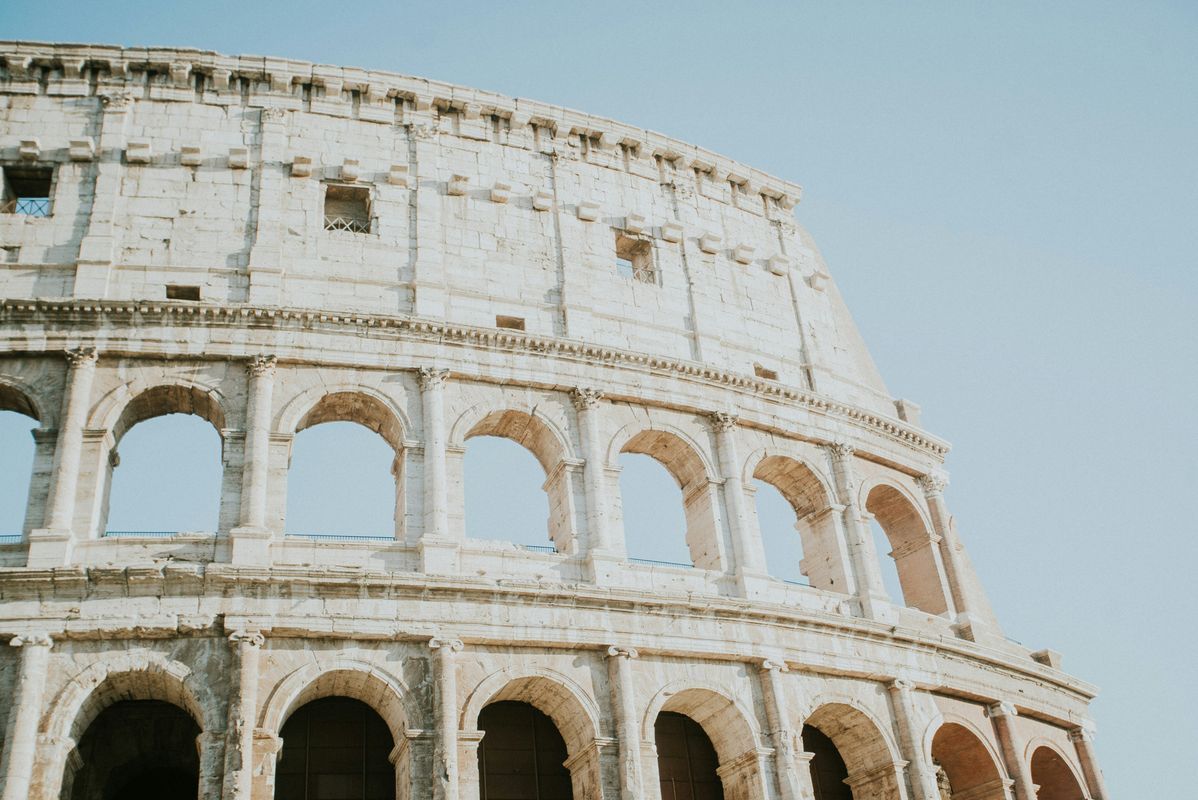 Fitting in without losing yourself: understanding everyday culture in Europe